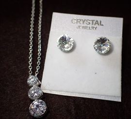 CRYSTAL EARRINGS & NECKLACE