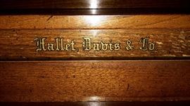 HALLET DAVIS & CO PIANO