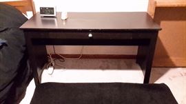 BLACK DESK