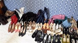 LOTS AND LOTS OF SHOES AND BOOTS SIZE 6 TO 7