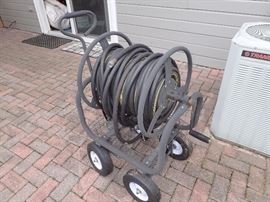 HEAVY DUTY HOSE REEL