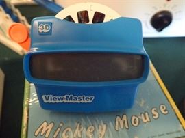 VIEW MASTER 3D W/ DISNEY SLIDES