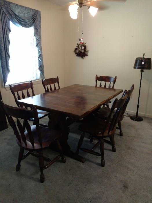Dining Table with 6 Chairs and 2 leaves $475