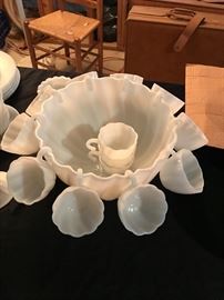 Great looking punch bowl set...unusual