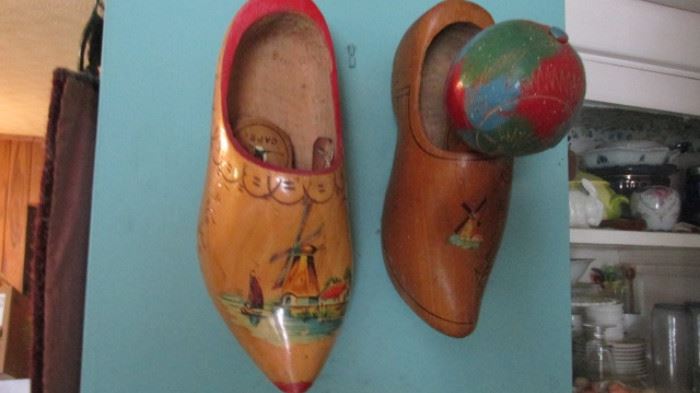 Pr. 1930s Dutch Wooden Shoes