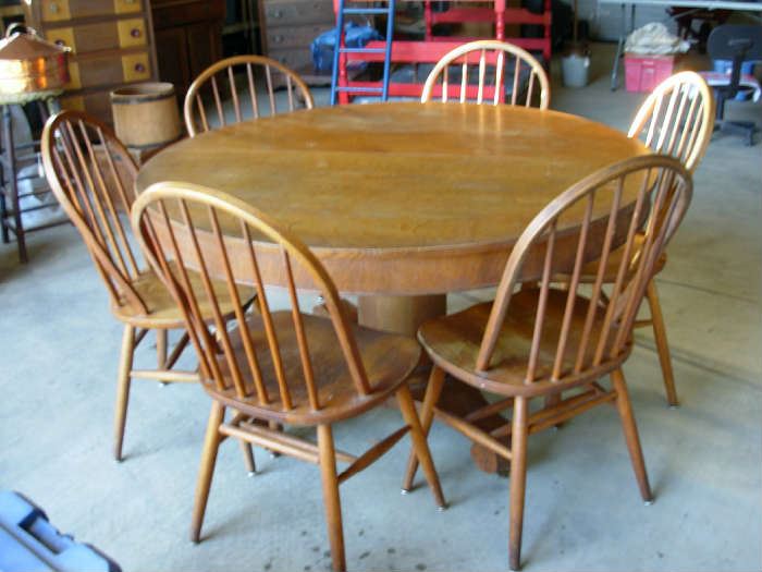 Pine table & 6 chairs