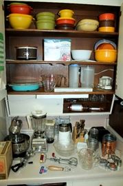 Vintage kitchenware