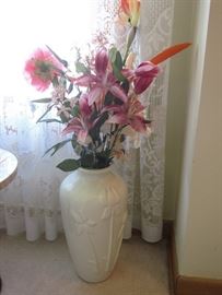 Large ceramic floor vase with silk flowers.  Vase measures 16" tall.