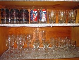 Retro stained glass look Pepsi glasses (4), Pepsi winter glasses, vintage etched tumblers, stemware
