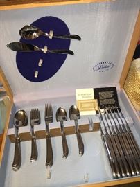 Vintage Everbrite Flatware set
