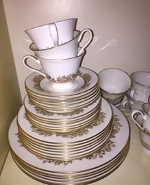 Oxford Bone China Golden Dawn