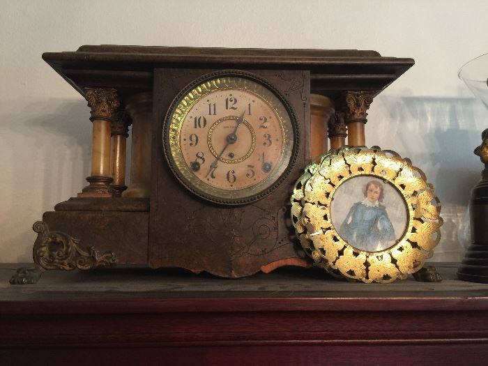 Old mantel clock