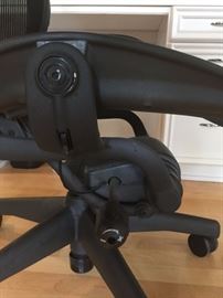 Broken Lift Mechanism