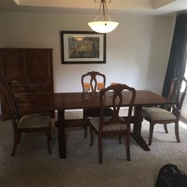 Pottery Barn Dining Table, Ethan Allen Dining Chairs.