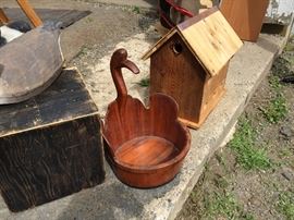 Duck bucket