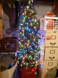 GREAT CHRISTMAS TREE!!!