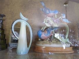 Mid-century vase,bird sculpture.