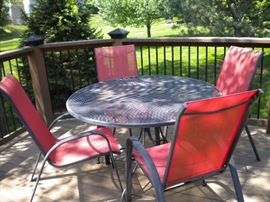 Patio set table and 4 chairs in red