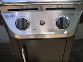 Char-Broil grill 2 burner