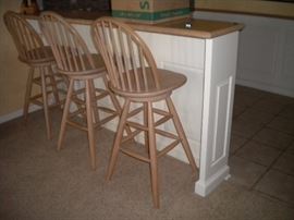 Swivel bar stools