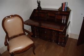 VENETIAN BURLWOOD SLANT FRONT DESK