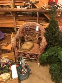 #86 wicker chair $30