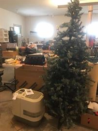 #79 Holmes humidifier hm3500 $30