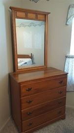 4 drawer dresser with mirror - $75   as is