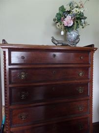 Huge Mahogany 6 drawer antique dresser