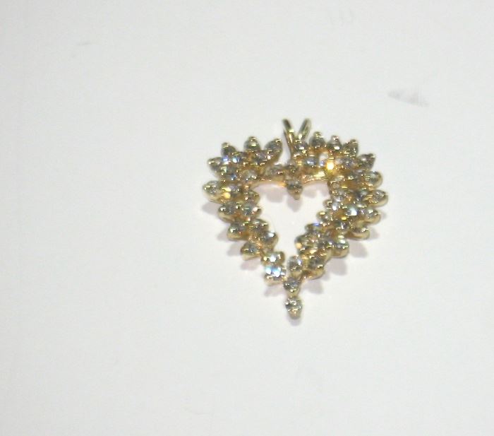 SPRING ART GLASS AUCTION in Yukon, OK starts on 5/18/2017