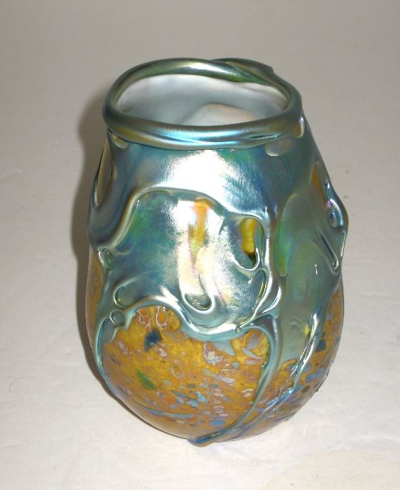 SPRING ART GLASS AUCTION in Yukon, OK starts on 5/18/2017