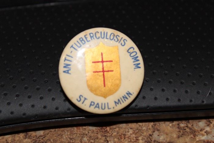 Anit-Tuberculosis Comm. Pin back St. Paul, MN