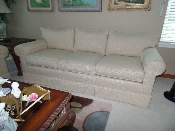 Smithe Craft mfg. 2 matching 3 cushion couch, in perfect condition  