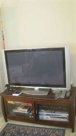Hitachi 42" flat screen TV and stand