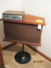 One of pair, Bose 901 II with equalizer