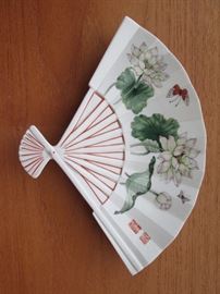 Vintage Lotus Fan Dish Plate