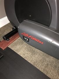 LIFE FITNESS X9i ELLIPTICAL- ASKING $450
MSRP $2,988