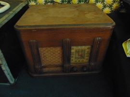 OLDER RADIOS and Stereo Consoles