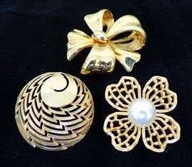 Costume Jewelry Pins