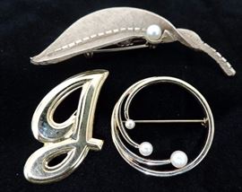Costume Jewelry Pins