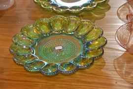 carnival glass egg plate