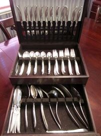 Rogers IS flatware set - Flair - service for 12 + serving pieces - 1957