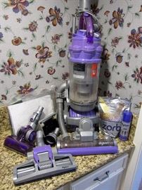Dyson DC15 Animal vacuum w/ several optional attachments
