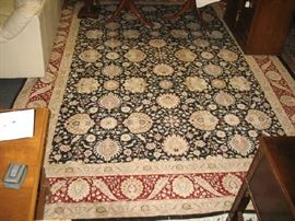 10' x 14' Black/Maroon