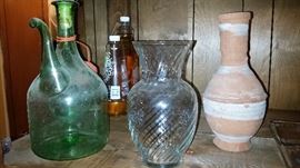 Assorted Decorator pieces