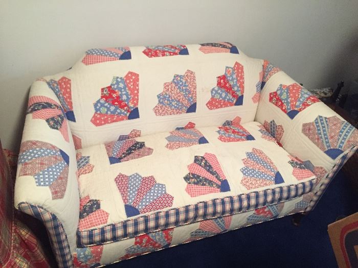 QUILTED/PATCHWORK LOVESEAT