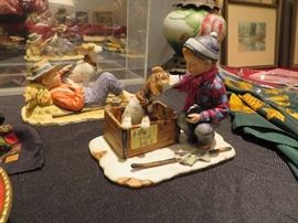 NORMAN ROCKWELL FIGURINES