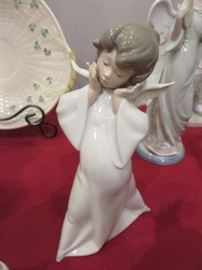 LLARDO "ANGEL PUZZLED MIME" 4959 
