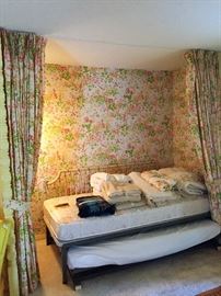 Bamboo Day Bed with trundle