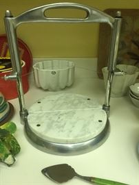 Restaurant quality marble cheese slicer
